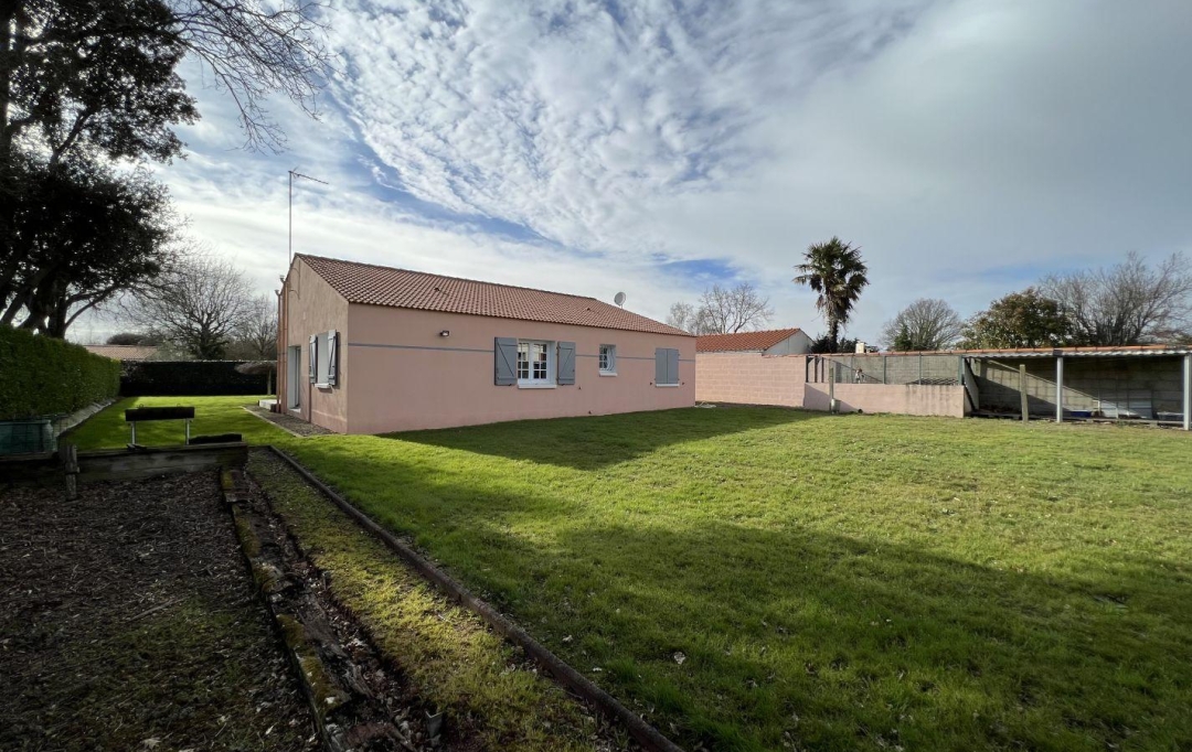EIRL Cote & Sables Immobilier : Maison / Villa | SAINTE-FOY (85150) | 105 m2 | 392 000 € 