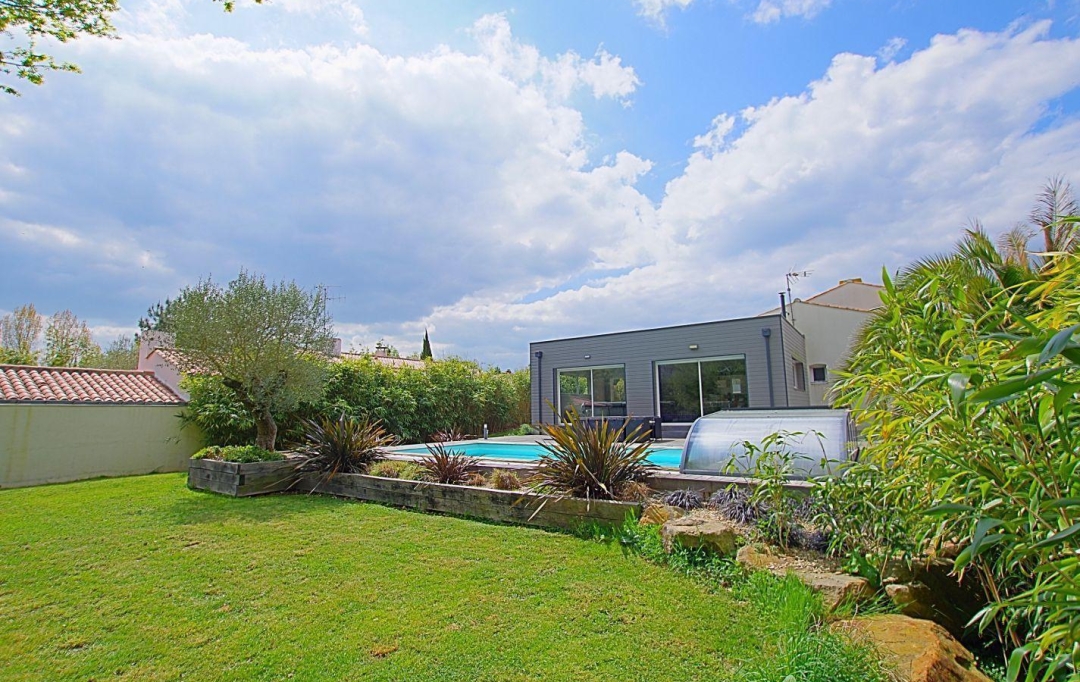 EIRL Cote & Sables Immobilier : Maison / Villa | SAINTE-FOY (85150) | 162 m2 | 525 000 € 
