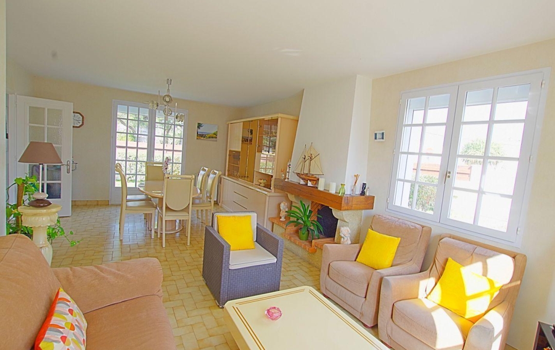 Cote & Sables Immobilier : Maison / Villa | LES SABLES-D'OLONNE (85340) | 85 m2 | 353 000 € 