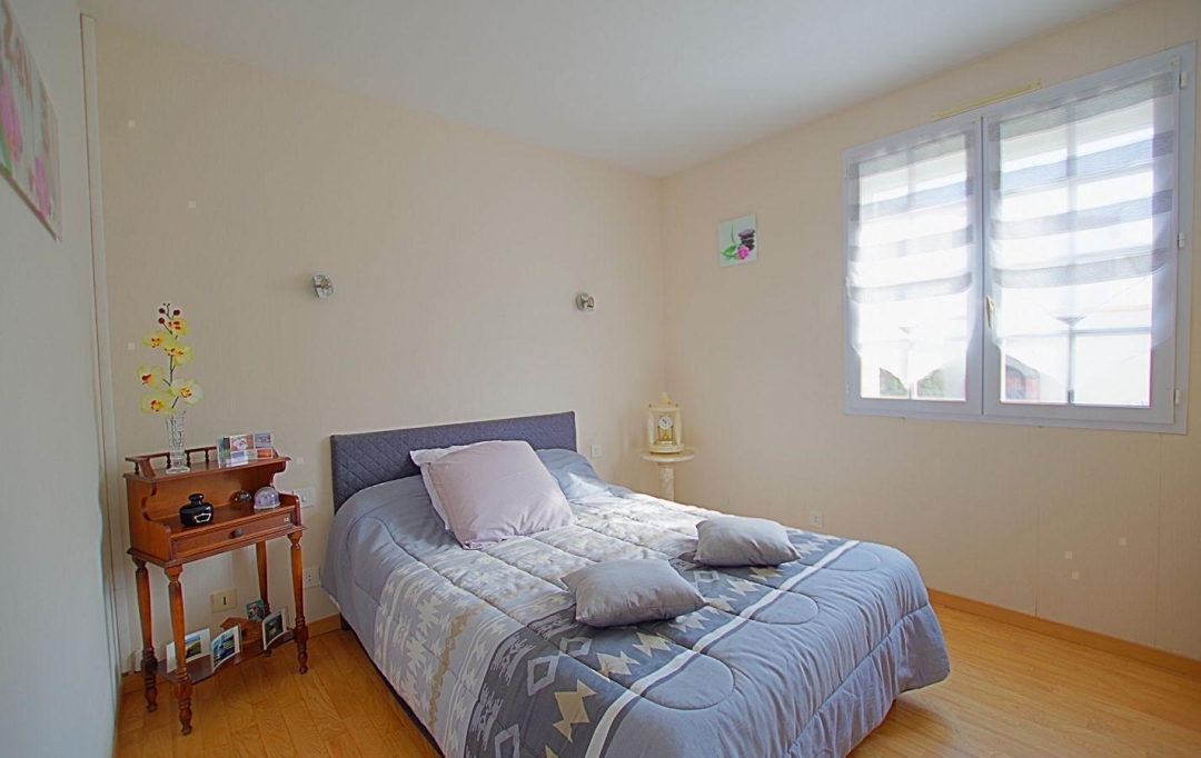 EIRL Cote & Sables Immobilier : Maison / Villa | LES SABLES-D'OLONNE (85340) | 85 m2 | 377 000 € 