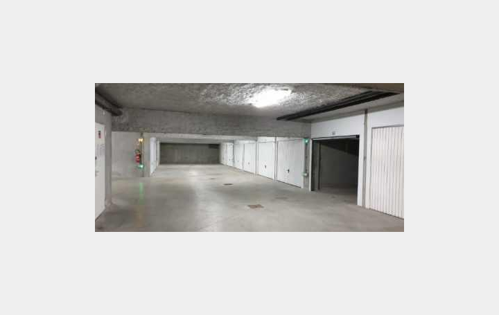 Cote & Sables Immobilier : Garage / Parking | LES SABLES-D'OLONNE (85100) | 14 m2 | 80 € 