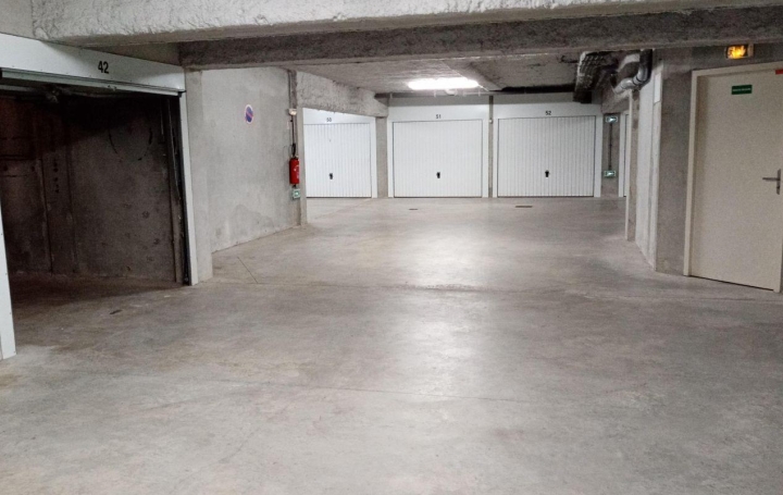 Cote & Sables Immobilier : Garage / Parking | LES SABLES-D'OLONNE (85180) | 14 m2 | 95 € 