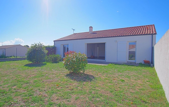 EIRL Cote & Sables Immobilier : Maison / Villa | TALMONT-SAINT-HILAIRE (85440) | 101 m2 | 950 € 