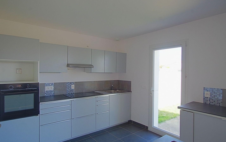 EIRL Cote & Sables Immobilier : Maison / Villa | TALMONT-SAINT-HILAIRE (85440) | 101 m2 | 950 € 