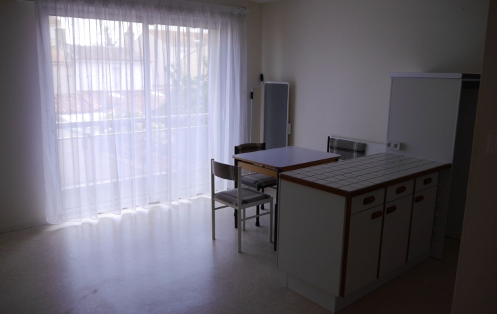 Appartement P2   LES SABLES-D'OLONNE  36 m2 139 900 € 