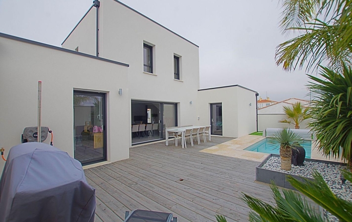 Cote & Sables Immobilier : Maison / Villa | LES SABLES-D'OLONNE (85180) | 125 m2 | 725 000 € 