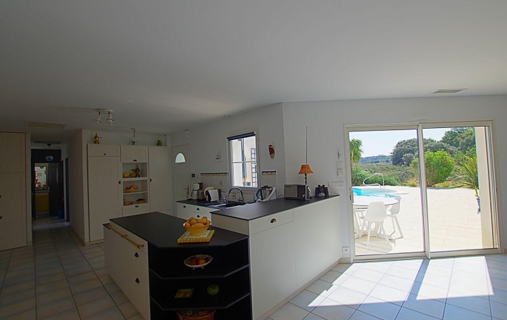 Cote & Sables Immobilier : Maison / Villa | TALMONT-SAINT-HILAIRE (85440) | 200 m2 | 800 000 € 