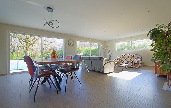 Cote & Sables Immobilier : Maison / Villa | SAINTE-FOY (85150) | 162 m2 | 471 667 € 