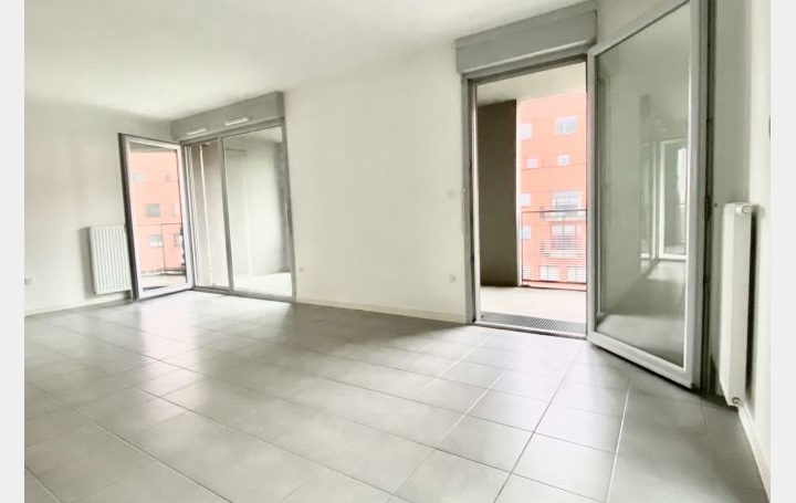 Appartement P3 NANTES 68 m2 228 500 € Appartement P3 NANTES 68 m2 228 500 €